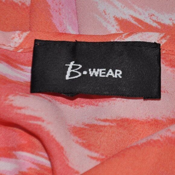 Chevron Patterned Women's Top - Picture 5 of 5